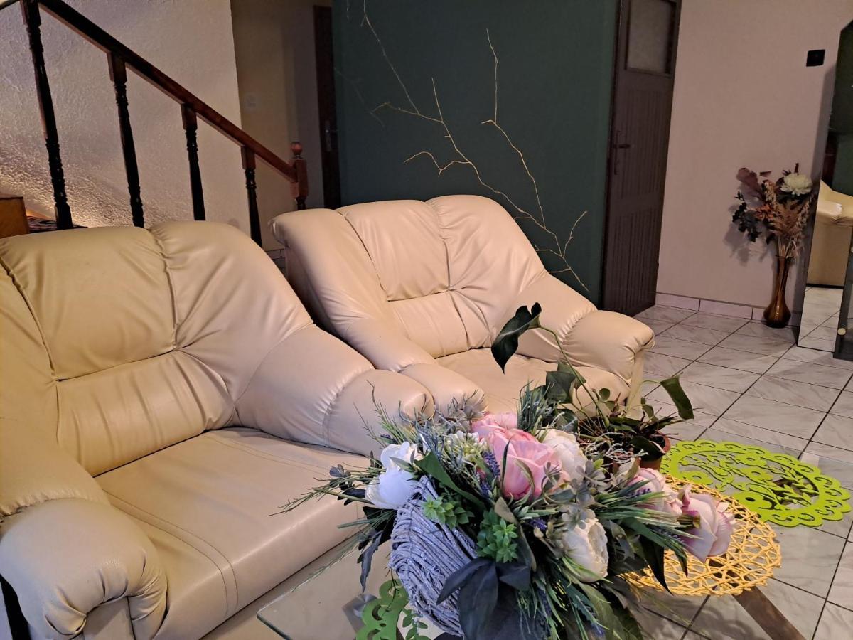 Pokoje Goscinne U Grazynki Nowy Sącz Esterno foto